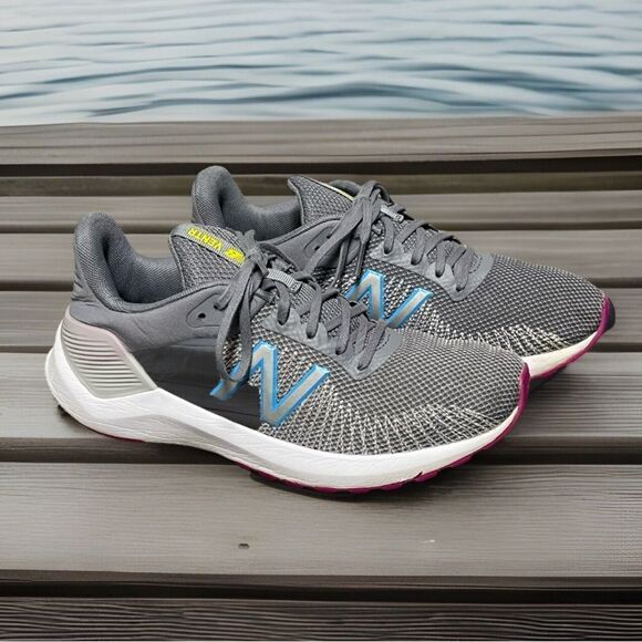 New Balance VENTR WVTRSG1 Gray Women's Running Shoes Size 9.5B - Picture 1 of 16